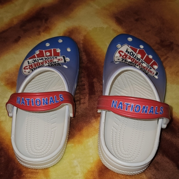 Varsity NCA Crocs (size:M-6/W-8) - Picture 4 of 6
